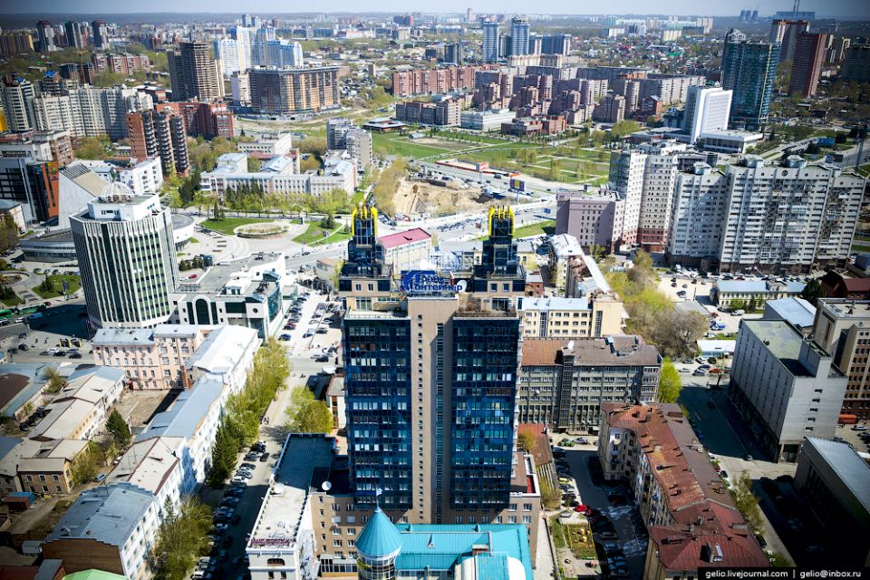 ������������ �� ������������ ������������� � ������������� ������� ������� 200 ��������� ������, �������� � �����������