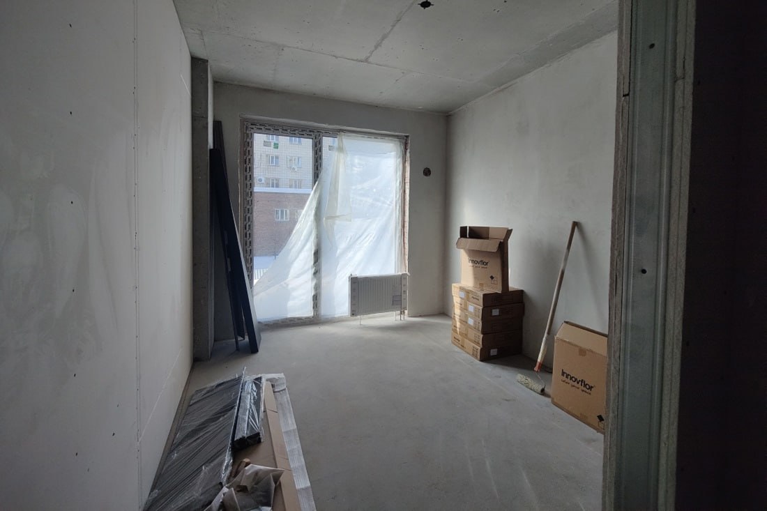 Будущую гостиницу в центре Новосибирска проверили с измерительной лупой Будущую гостиницу в центре Новосибирска проверили с измерительной лупой