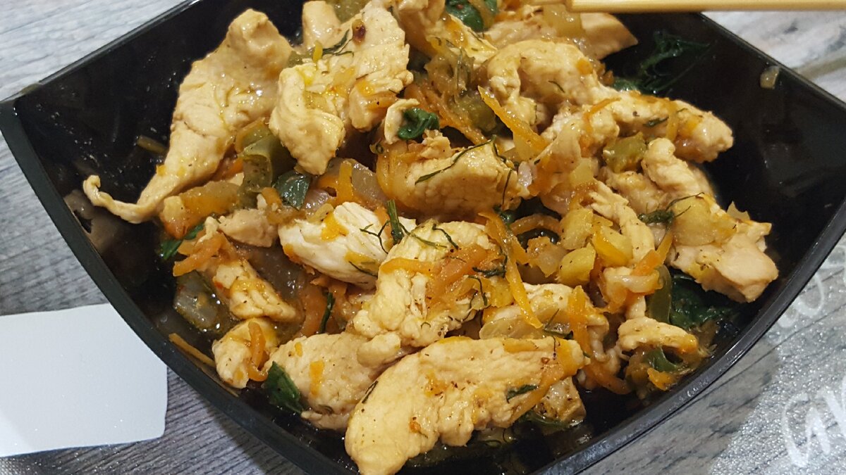 Приготовьте вкусную тайскую курицу всего за 15 минут