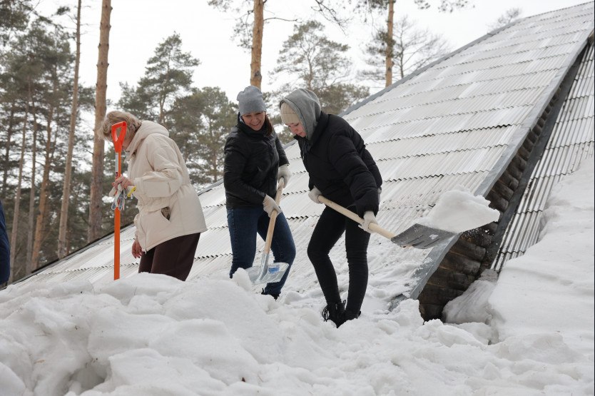 Рекордный субботник в Новосибирском зоопарке!