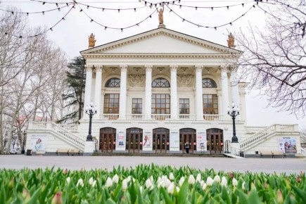 Михаил Развожаев: Севастопольский академический русский драматический театр имени А.В. Луначарского везет спектакль «Таня» на «Золотую маску» в Москву