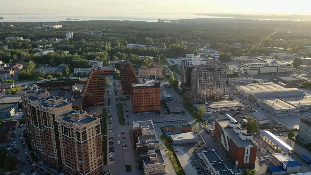 Максим Кудрявцев: Заключили контракт на строительство новой дороги в Советском районе