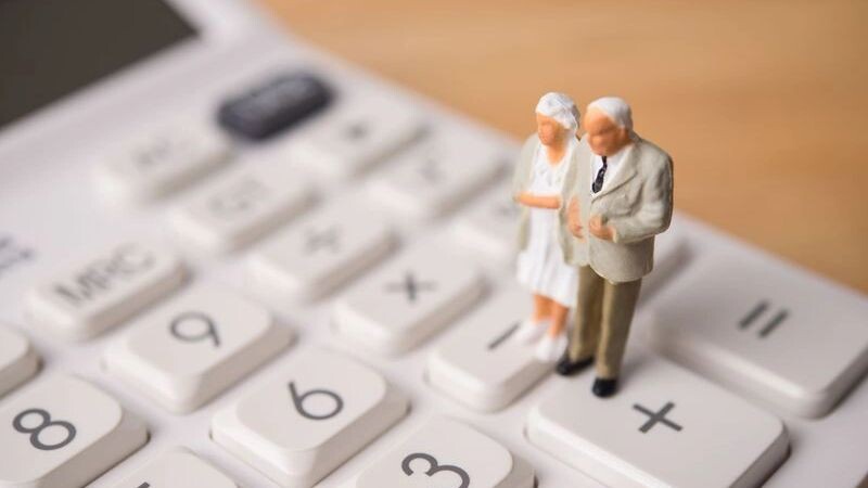 Как улучшить пенсию: справка для трудившихся в 1990-е годы