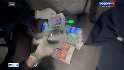 Из кресла чиновника — в колонию