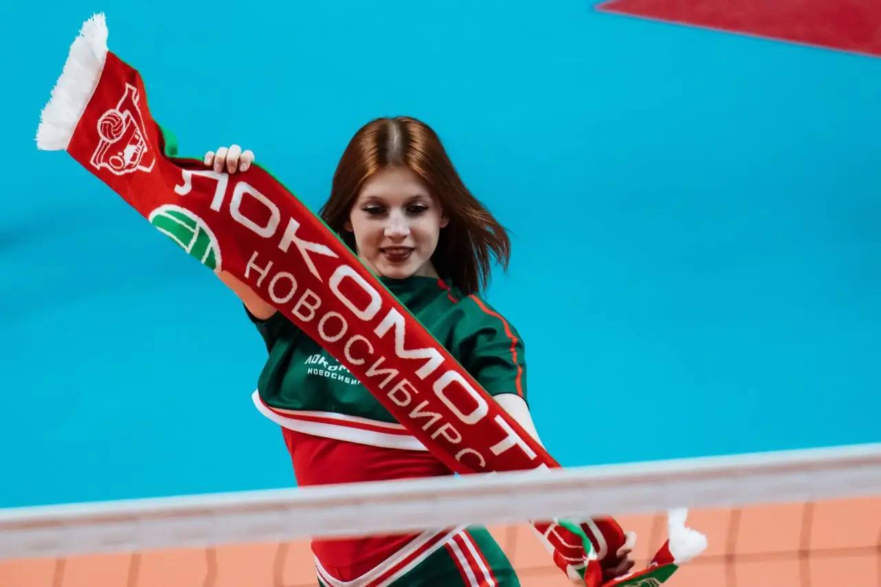 Максим Кудрявцев: Волейбольный клуб «Локомотив» одержал победу над «Белогорьем» из Белгорода со счетом 3:1, обеспечив себе место в полуфинале чемпионата России Максим Кудрявцев: Волейбольный клуб «Локомотив» одержал победу над «Белогорьем» из Белгорода со счетом 3:1, обеспечив себе место в полуфинале чемпионата России