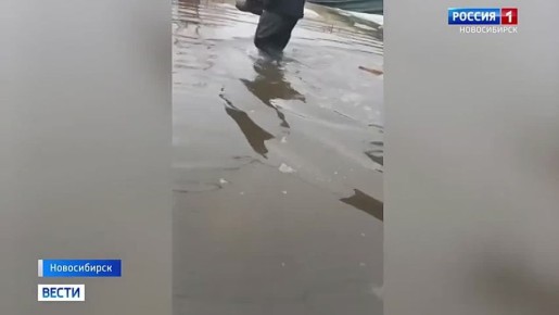 Дома в воде. Подтопление дачных участков произошло в садовом обществе «Метростроитель» в Первомайском районе Новосибирска