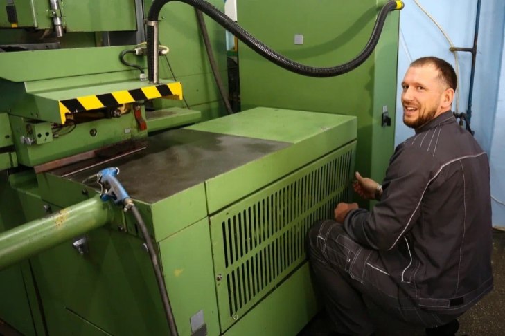 От передовой к станку: ветераны СВО строят новую жизнь на заводах Новосибирска