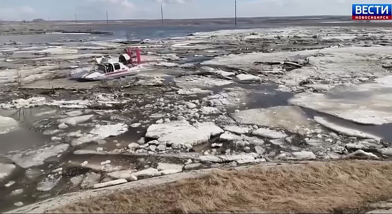 Карасук на грани. Река Карасук вблизи села Черновка в Кочковском районе — самая опасная зона по подтоплениям