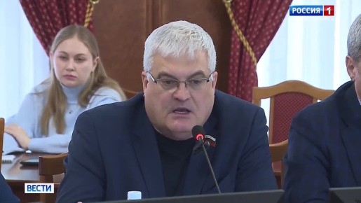 Долгостроям бой. Усилить ответственность хозяев недостроенных коммерческих зданий — потребовали депутаты Законодательного собрания региона