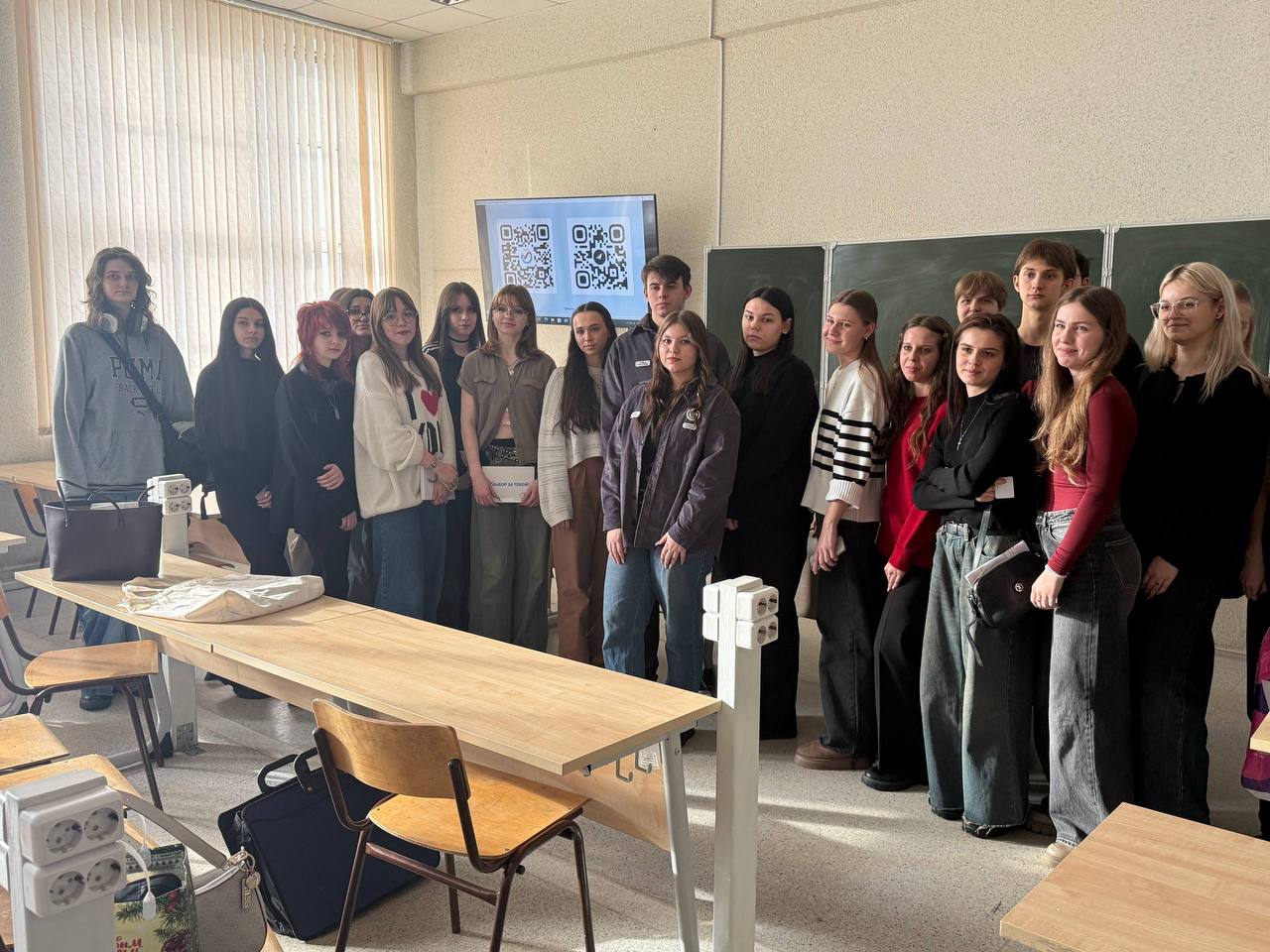 Новосибирский облизбирком подвел итоги Декады молодого избирателя Новосибирский облизбирком подвел итоги Декады молодого избирателя