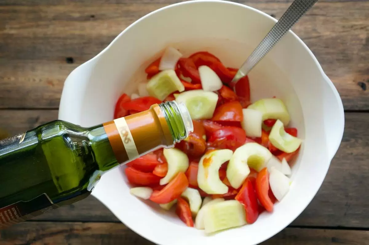 Уксус: Вкус и История, Которые Стимулируют Кулинарное Вдохновение