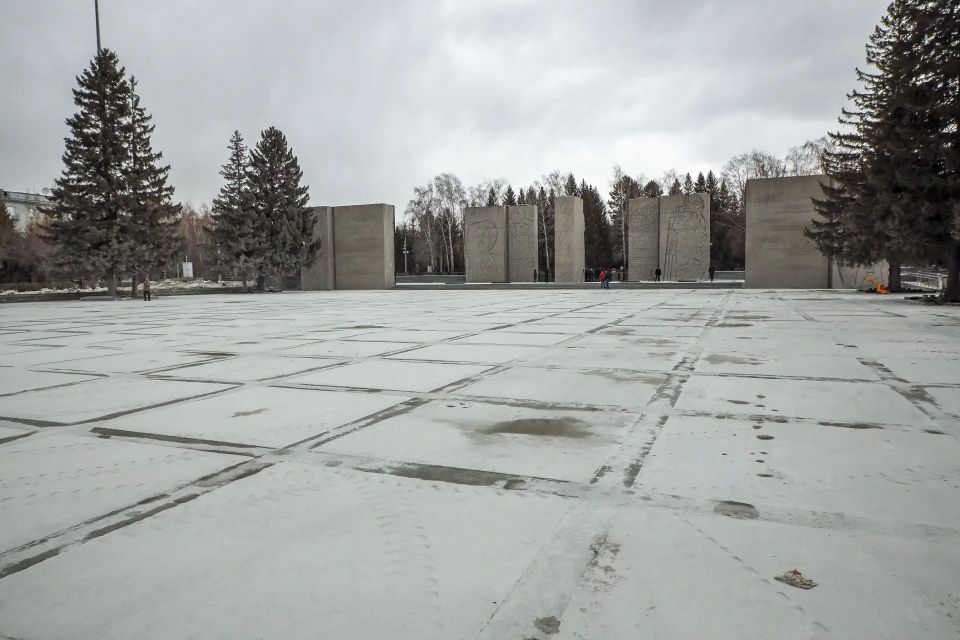 ����������� ������ ������� ����� �� ��������� ����� � ������������