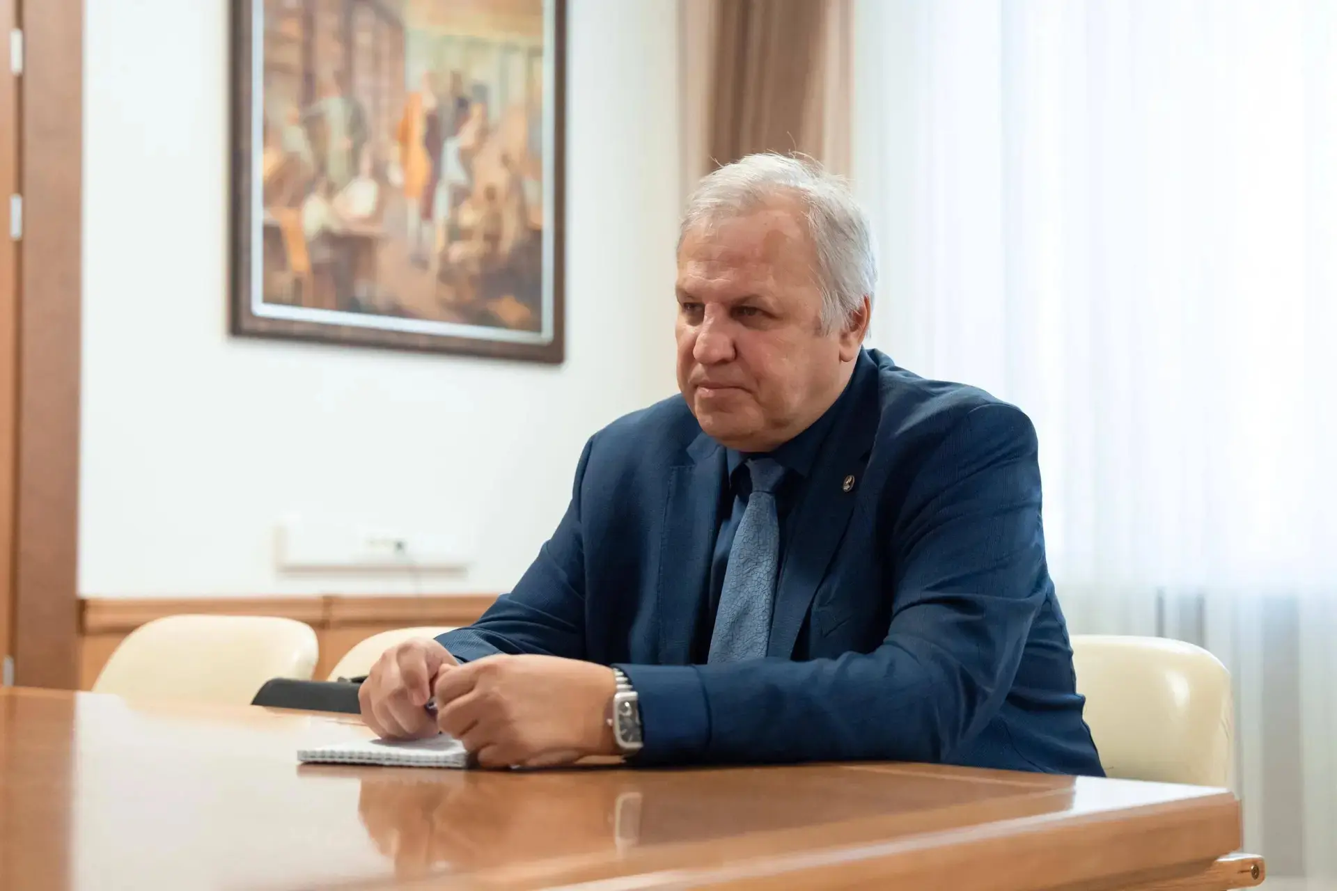 Глава Минобрнауки России Валерий Фальков и директор Института катализа им. Г.К. Борескова Сибирского отделения Российской академии наук Валерий Бухтияров обсудили реализацию научной программы Центра коллективного пользования... Глава Минобрнауки России Валерий Фальков и директор Института катализа им. Г.К. Борескова Сибирского отделения Российской академии наук Валерий Бухтияров обсудили реализацию научной программы Центра коллективного пользования...
