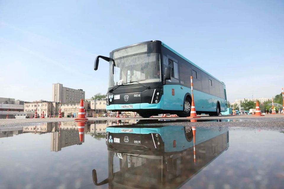 В Санкт-Петербурге проходит финал Международного конкурса профессионального мастерства водителей автобусов В Санкт-Петербурге проходит финал Международного конкурса профессионального мастерства водителей автобусов