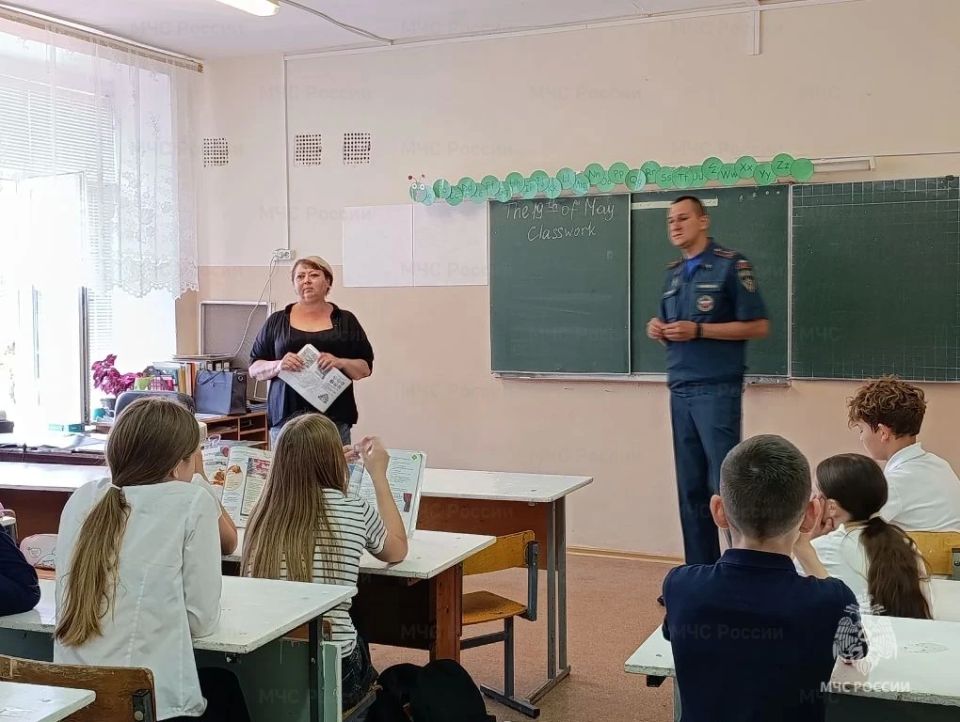 В Похвистнево детям перед каникулами напомнили о безопасности В Похвистнево детям перед каникулами напомнили о безопасности