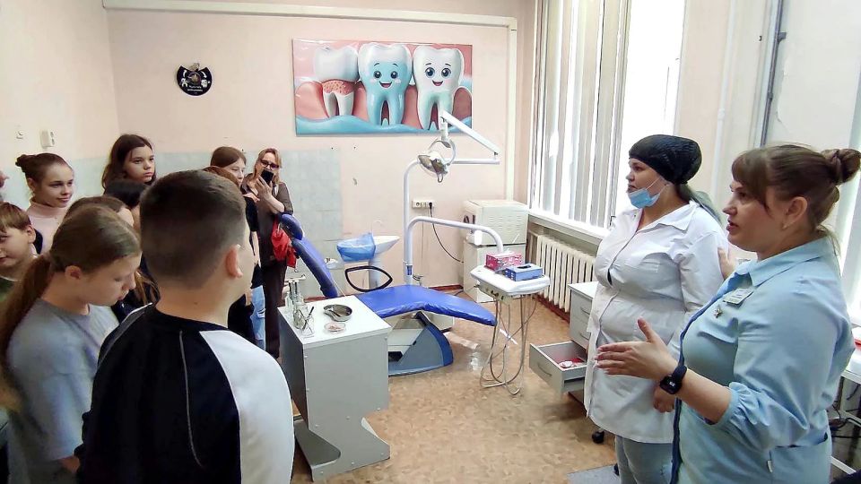 И профориентация, и профилактика: Искитимская ЦРБ регулярно проводит экскурсии для детей И профориентация, и профилактика: Искитимская ЦРБ регулярно проводит экскурсии для детей