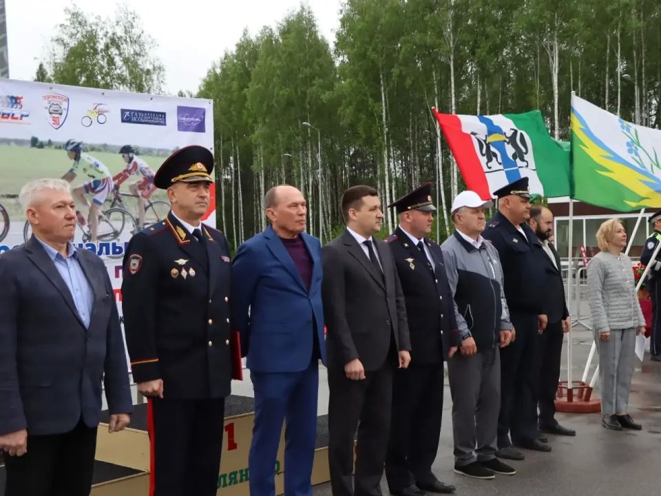 В Новосибирской области в течение трех дней проходят очередные соревнования по велосипедному спорту памяти погибших сотрудников Госавтоинспекции В Новосибирской области в течение трех дней проходят очередные соревнования по велосипедному спорту памяти погибших сотрудников Госавтоинспекции