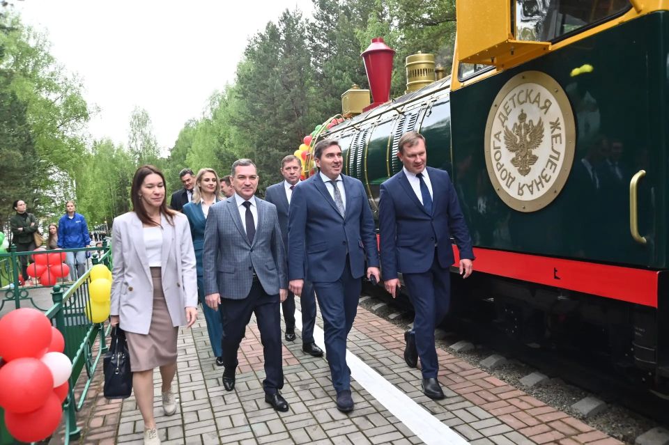 Детская железная дорога открыла свой 22-й сезон Детская железная дорога открыла свой 22-й сезон