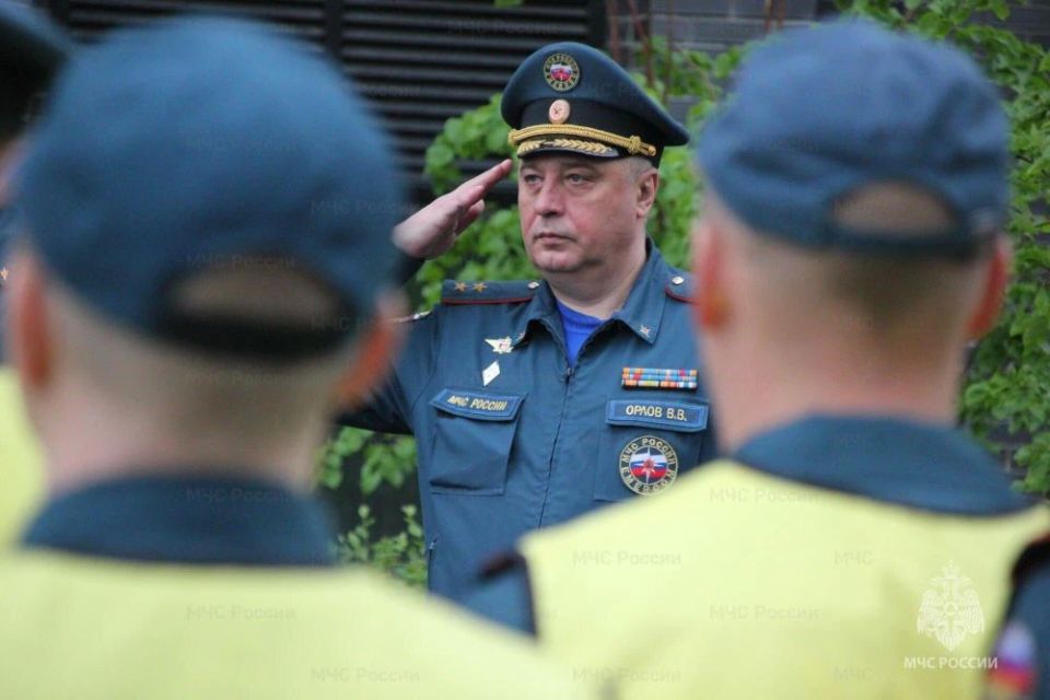 «Вертикальный вызов»: пожарные Новосибирской области покорили 30й этаж «Вертикальный вызов»: пожарные Новосибирской области покорили 30й этаж
