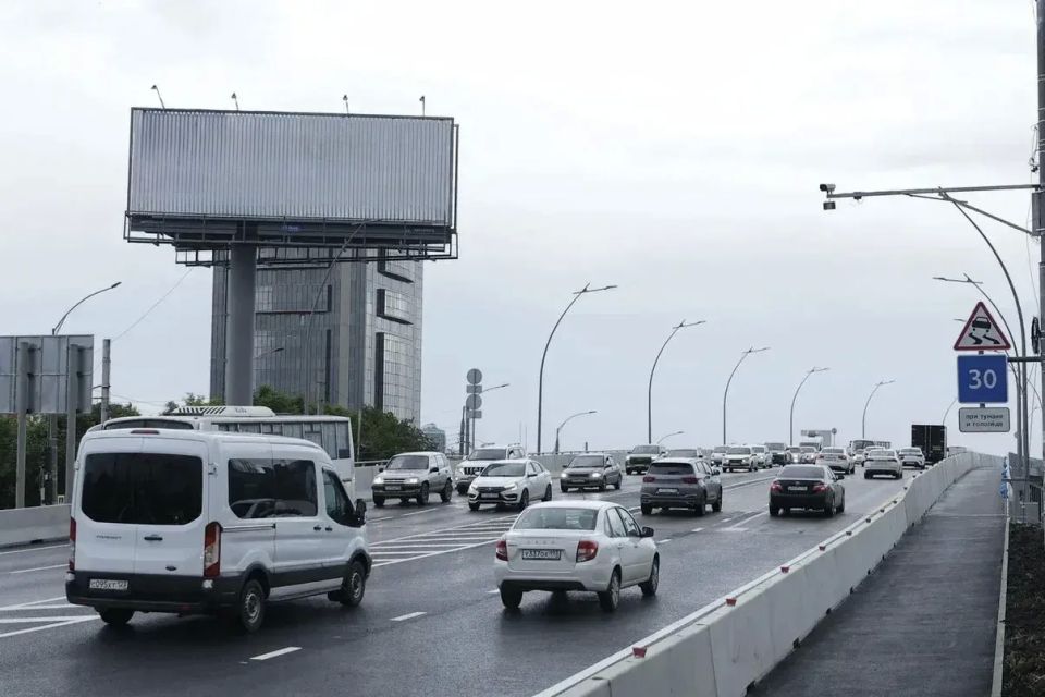 Официально: открыто полноценное движение по Тургеневскому мосту Официально: открыто полноценное движение по Тургеневскому мосту