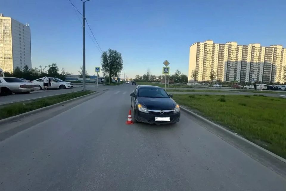 В Новосибирске 12-летнего мальчика сбили на пешеходном переходе