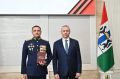Андрей Травников: Вручил дипломы выпускникам первого потока программы «Герои НовоСибири»