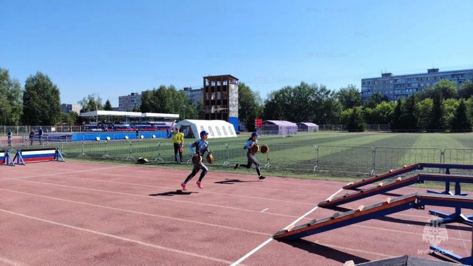 Скорость, ловкость, мастерство: подведены итоги этапа по преодолению 100метровой полосы с препятствиями Скорость, ловкость, мастерство: подведены итоги этапа по преодолению 100метровой полосы с препятствиями