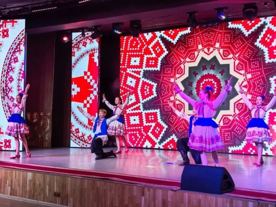 В Доме национальных культур им. Г.Д. Заволокина в рамках ежегодного форума национальных культур народов России #ЭтоРоссия состоялось торжественное открытие выставочной экспозиции изделий декоративно-прикладного искусства...
