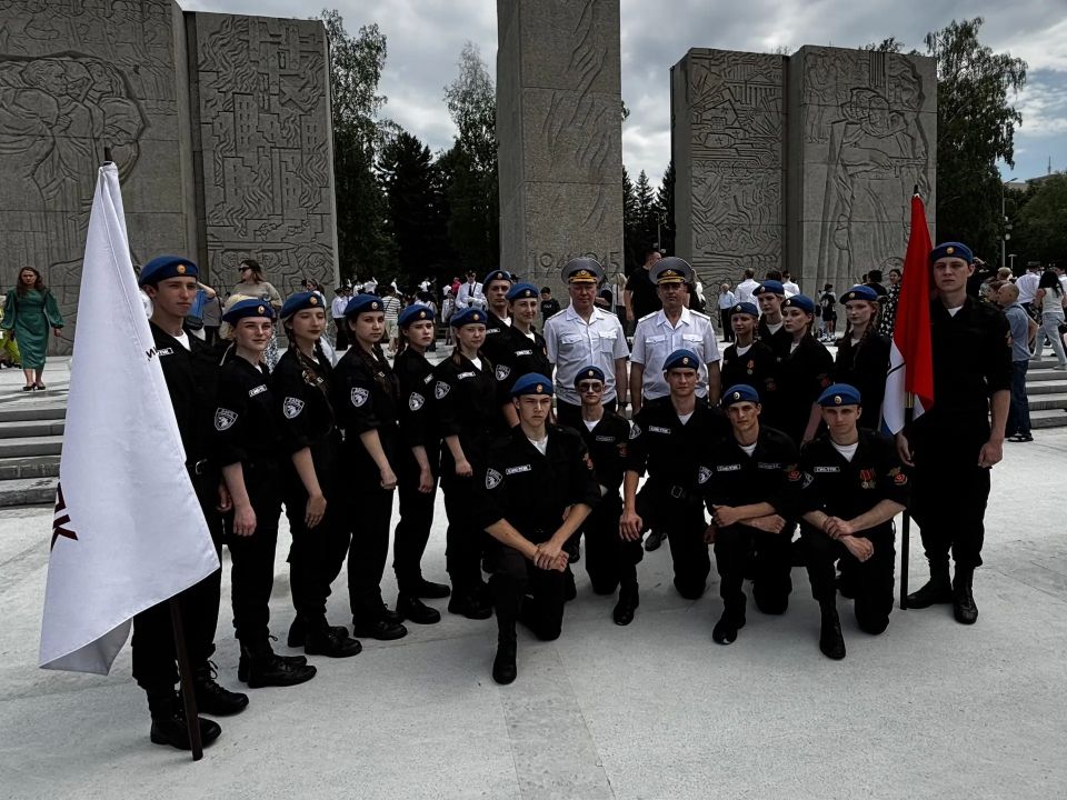 Начальник областного полицейского Главка принял участие в торжественном мероприятии, посвященном Присяге студентов Сибирского университета потребительской кооперации Начальник областного полицейского Главка принял участие в торжественном мероприятии, посвященном Присяге студентов Сибирского университета потребительской кооперации