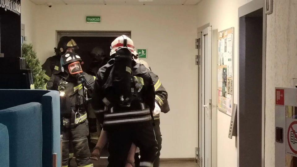 Пожарнотактические учения прошли в административном здании банка Новосибирска Пожарнотактические учения прошли в административном здании банка Новосибирска
