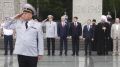 Губернатор Андрей Травников вручил офицерам МВД первые звания