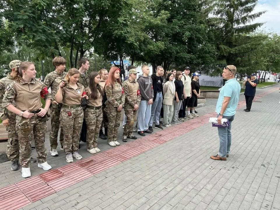 60 дружинников обеспечили порядок в День России 60 дружинников обеспечили порядок в День России