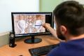 «Ногу могли ампутировать»: новосибирские хирурги спасли преподавателя из Магадана, сделав уникальную операцию