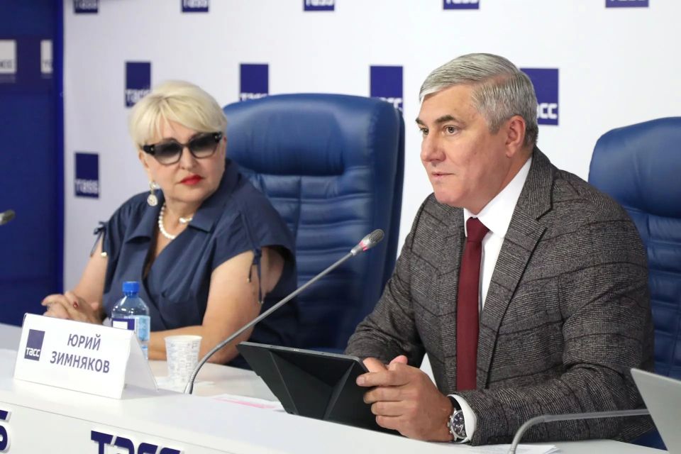 Молодежь Новосибирской области активно включается в культурную жизнь региона благодаря проектам «Культура для школьников» и «Пушкинская карта»