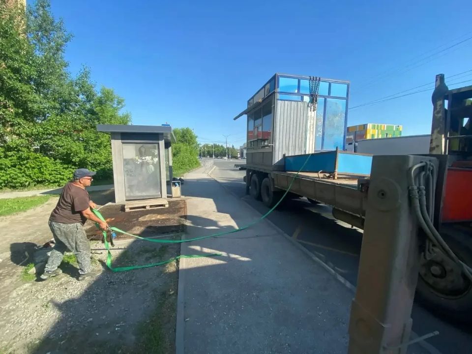 Самовольные объекты демонтировали в Калининском, Октябрьском, Первомайском районах Самовольные объекты демонтировали в Калининском, Октябрьском, Первомайском районах