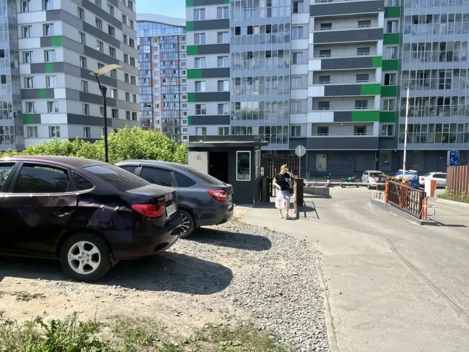 Самовольные объекты демонтировали в Калининском, Октябрьском, Первомайском районах Самовольные объекты демонтировали в Калининском, Октябрьском, Первомайском районах