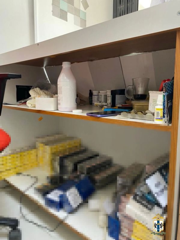 В Новосибирске полицейские пресекли реализацию контрафактной табачной продукции В Новосибирске полицейские пресекли реализацию контрафактной табачной продукции