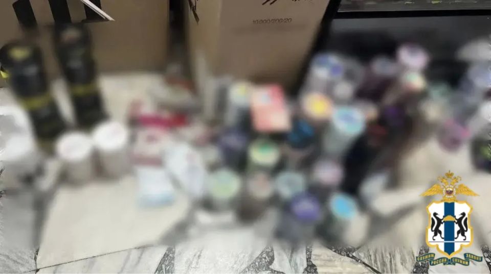 В Новосибирске полицейские пресекли реализацию контрафактной табачной продукции В Новосибирске полицейские пресекли реализацию контрафактной табачной продукции