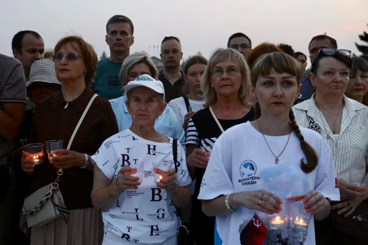 «Мы помним»: огненная картина зажглась в Новосибирске в память о погибших героях Великой Отечественной войны «Мы помним»: огненная картина зажглась в Новосибирске в память о погибших героях Великой Отечественной войны