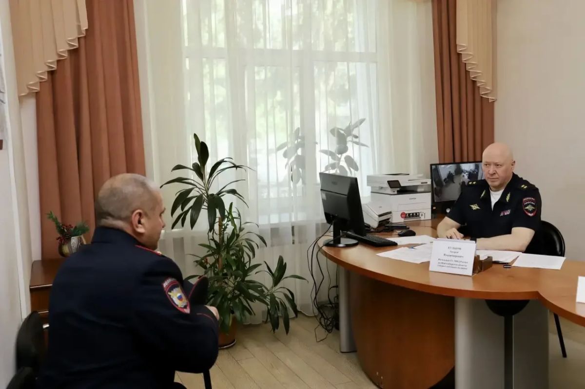 Начальник ГУ МВД России по Новосибирской области провел личный прием граждан Начальник ГУ МВД России по Новосибирской области провел личный прием граждан