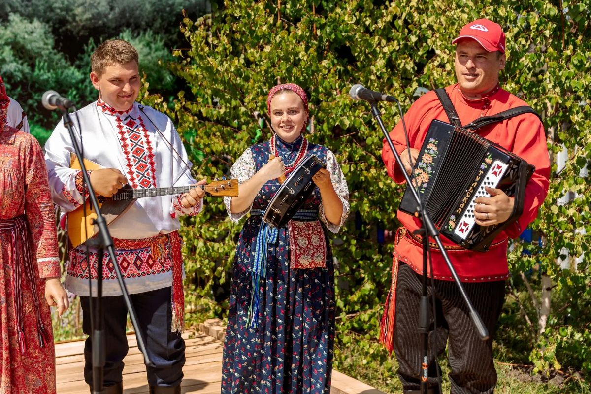 На севере Новосибирской области развернется большой фестиваль «Бергульский карагод» с конкурсами и гастрономическим спектаклем На севере Новосибирской области развернется большой фестиваль «Бергульский карагод» с конкурсами и гастрономическим спектаклем