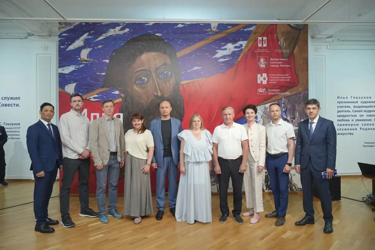 В Новосибирском государственном художественном музее открылась выставка «Илья Глазунов В Новосибирском государственном художественном музее открылась выставка «Илья Глазунов
