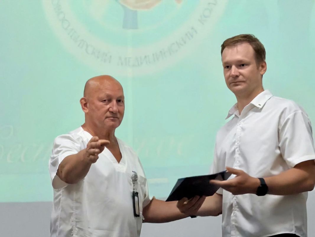 600 медсестер и медбратьев выпустил в этом году Новосибирский медколледж 600 медсестер и медбратьев выпустил в этом году Новосибирский медколледж