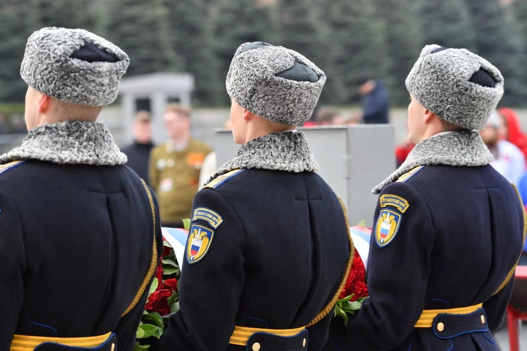 Новосибирцы получат до 2,9 млн при заключении контракта на службу до 31 июля