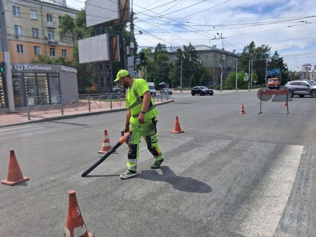 Холодный пластик на рубежах фотовидеофиксации наносят в Новосибирске Холодный пластик на рубежах фотовидеофиксации наносят в Новосибирске