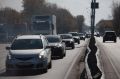 Новосибирские дорожные службы готовы помочь водителям в жару