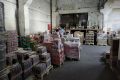 В Новосибирске накрыли склад с контрафактным пивом на 2 миллиона рублей