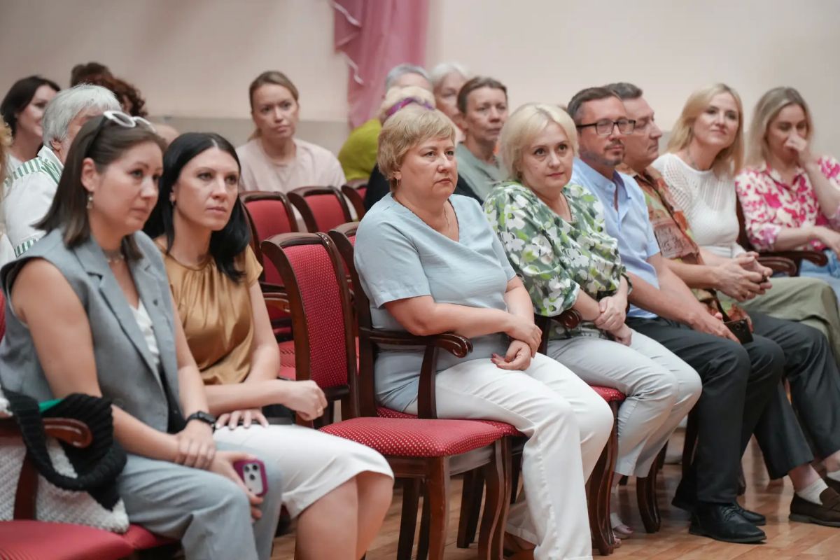 В Новосибирской области назначен новый директор колледжа культуры и искусств В Новосибирской области назначен новый директор колледжа культуры и искусств
