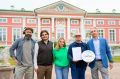 «Война и мир». В России стартовали съёмки нового сериала по роману «Война и мир» Режиссёр Сергей Урсуляк берётся за великую классику впервые за 60 лет — со времён легендарного Бондарчука! Урсуляк обещает не просто...