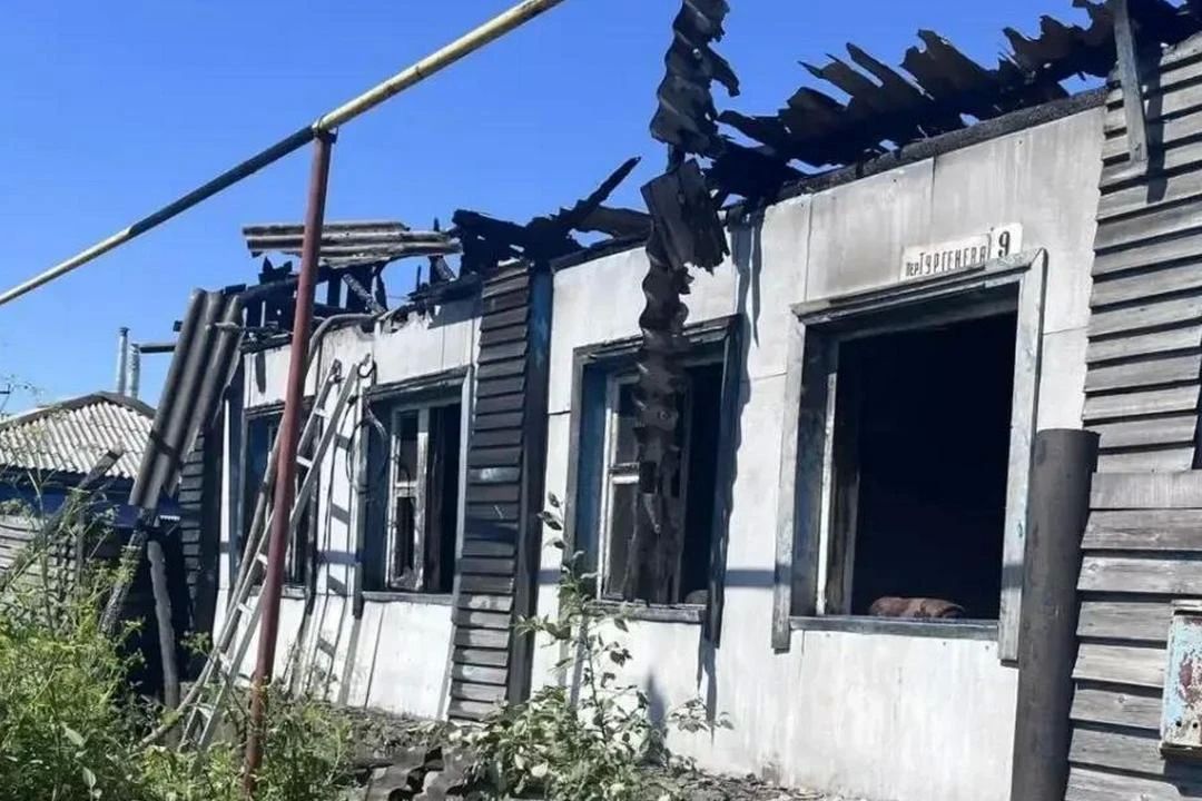 Непотушенная сигарета унесла три жизни